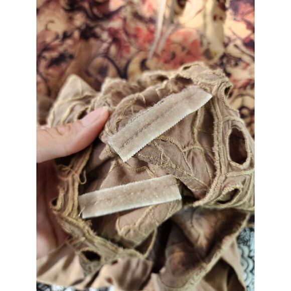 Vtg Jane Ashley Tan Beige Embroidered Floral Cutout Boho Hippie Mesh Top Sz M - Picture 7 of 8